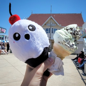 Kawaii Ghost Ice cream Cone Plush, Cute Goth Food Pillow, Play Spooky Food Toy, Handmade Halloween