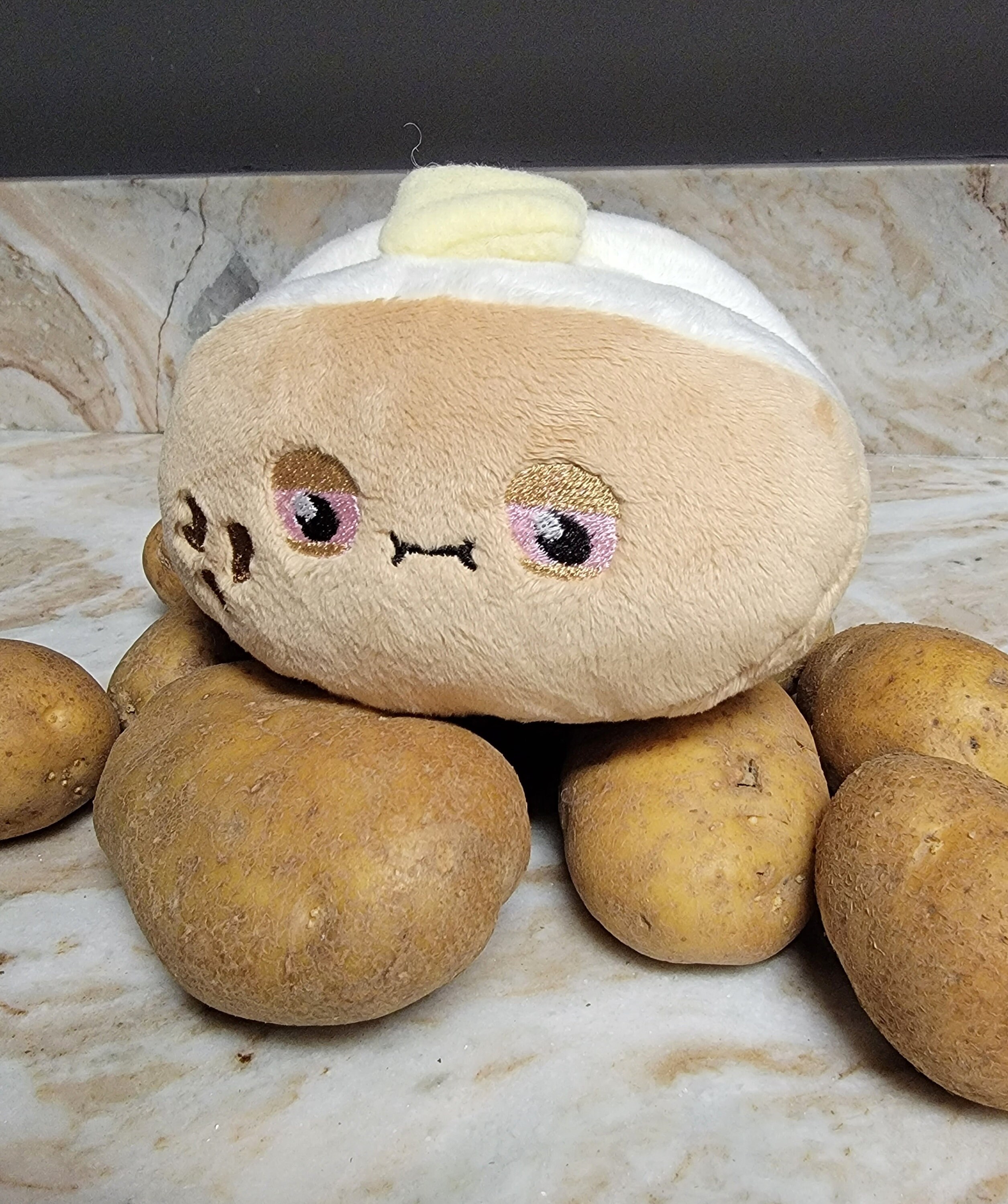 LuLezon Kawaii Potato Plush Soft Toy Comfort Food Stuffed Pillow Plushie  (Pink)