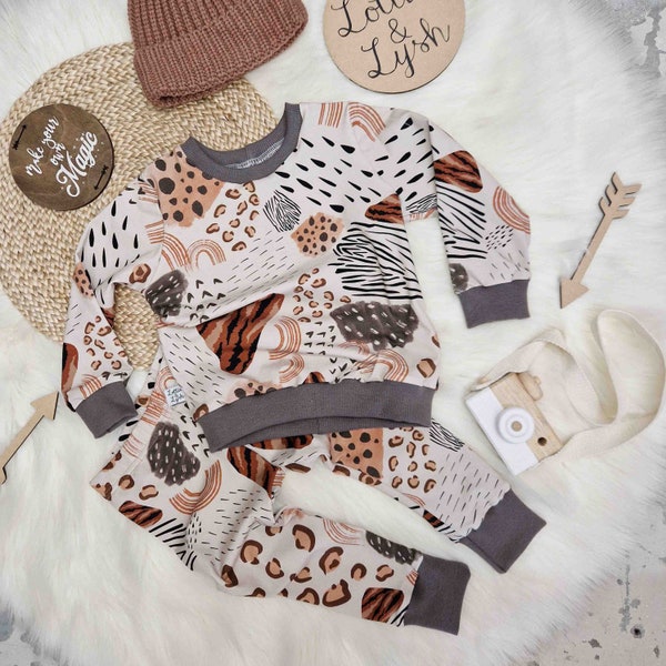 Animal Print Lounge Set - Leggings & Top - Boys Leggings - Leopard Print Baby Clothes - Baby Boys loungewear - Unisex Baby Leggings - Beige