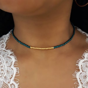 Gargantilla de semillas de color verde azulado, gargantilla con cuentas de color verde azulado, gargantilla con cuentas de oro, gargantilla de cuentas de semillas, gargantilla de cuentas metálicas, collar con cuentas, gargantilla de semillas Miyuki