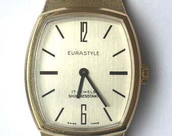 Belair Ladies 17 Jewel Mechanical Watch Gold Tone 16mm  display picture 1
