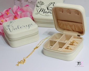 Personalized Jewelry Box, Jewelry Organizer Box, Custom Jewelry Box, Bridesmaid Gift Jewelry Box, Custom Travel Case, Name Jewelry Box, Gift