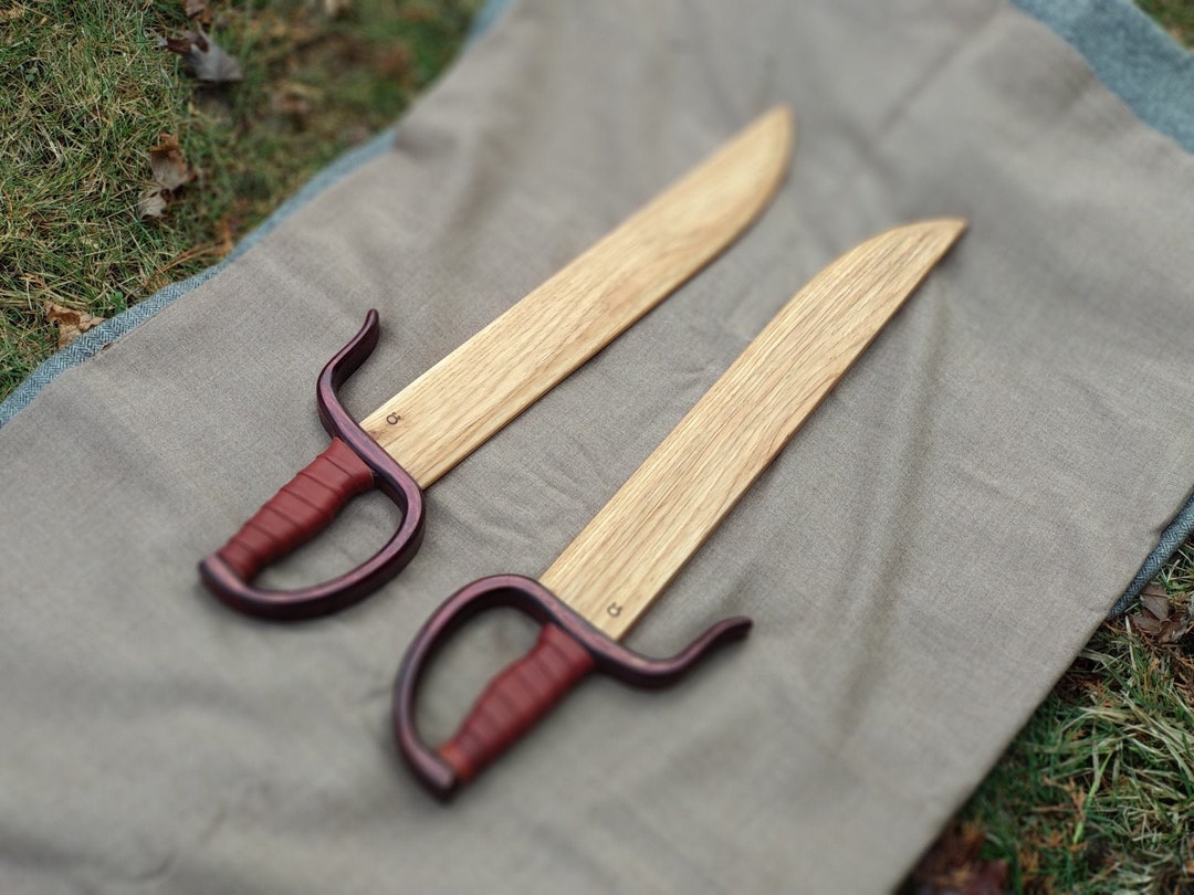 Two Eagles Chinese Butterfly Swords, Twin Hudiedao, Wooden Training