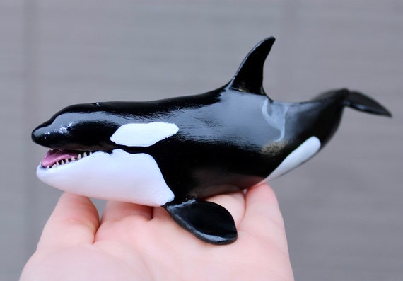 Killer whale figurine discount