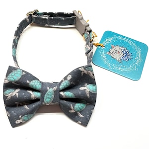 Sea Turtle Cat Bow Tie Collar, Sea Blue Cat Collar with Turtles and Breakaway Buckle
