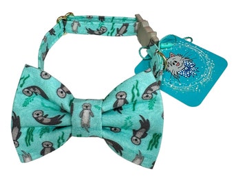 Otters Cat Bow Tie Collar, Fun Cat Collar with Plastic Breakaway Buckle