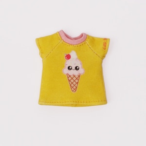 T-shirt for Blythe