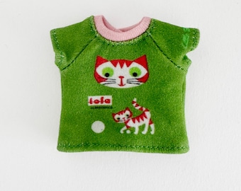 T-shirt for Blythe with Cat, 100% organic cotton.