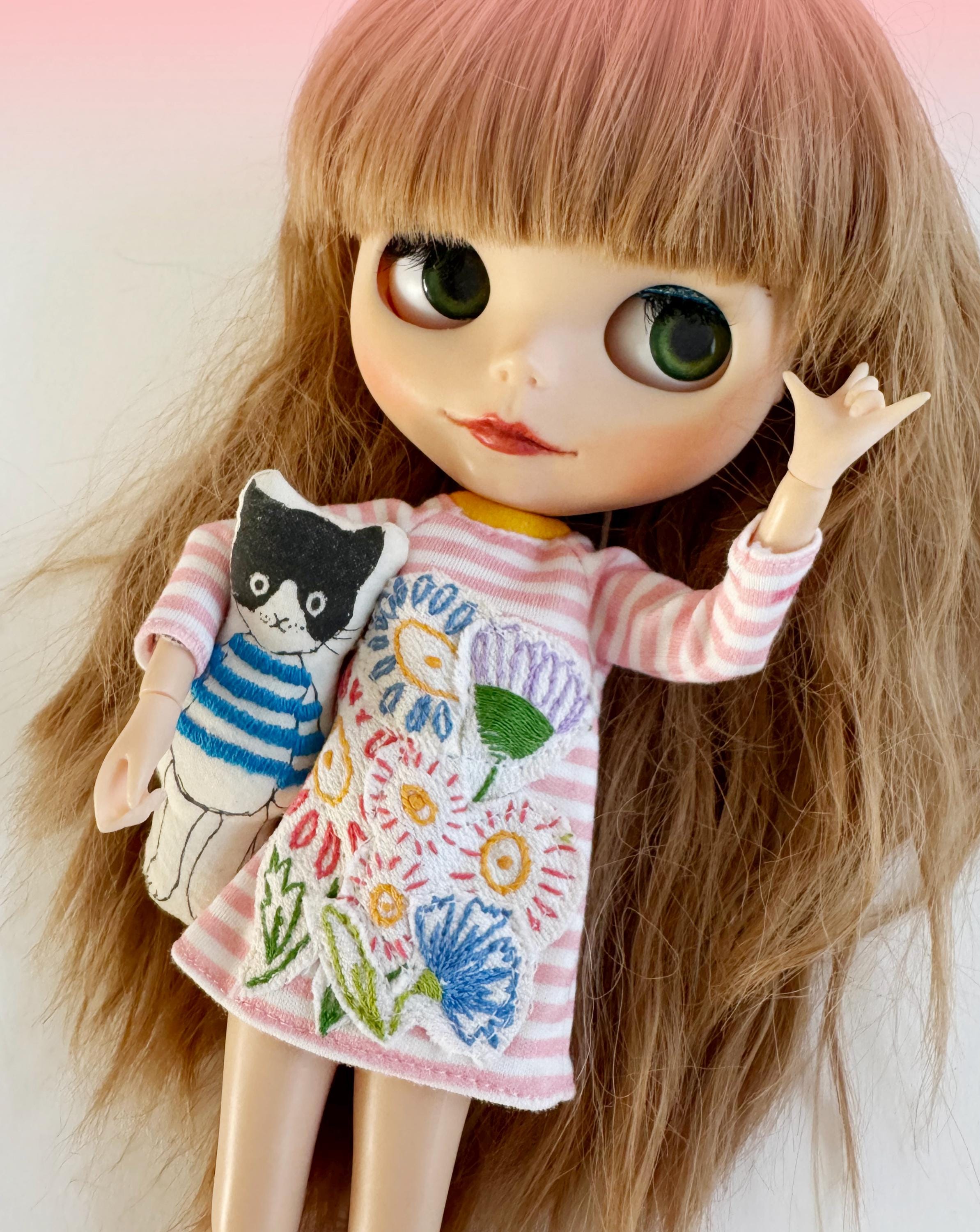HelloBlueHare - Etsy