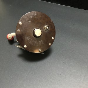 Vintage Penn saltwater reel #85