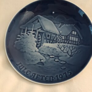 Vintage Bing & Grondel 1975 Christmas plate
