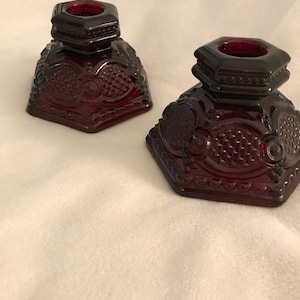 Świeczniki Wheaton Glass Red Cape Cod małe
