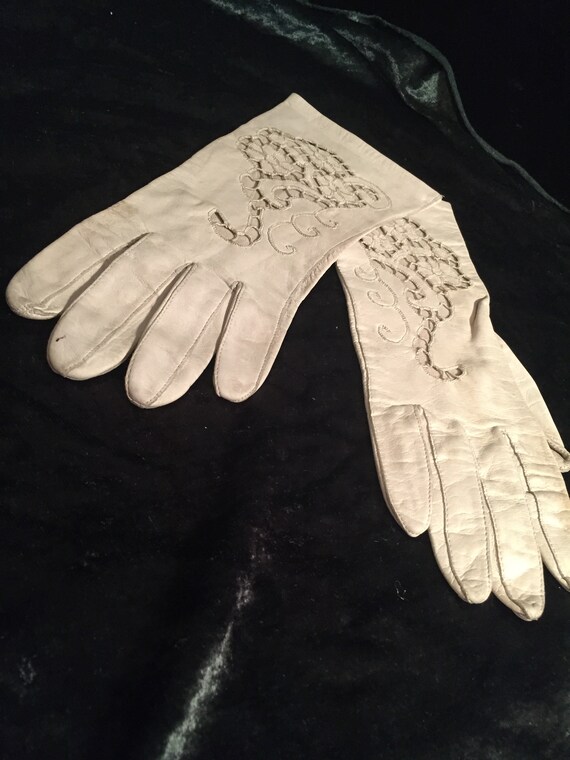 Vintage cutwork gloves - image 1