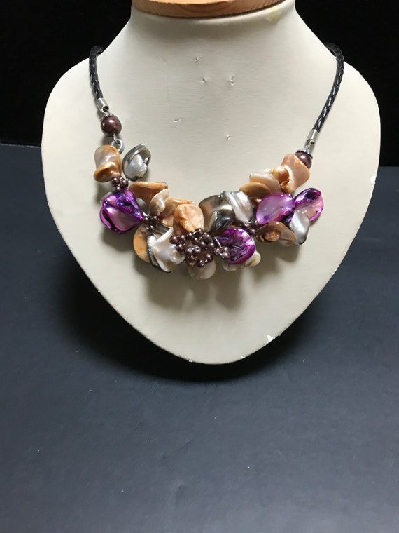 Vintage handmade shell necklace