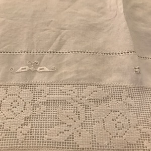 Vintage Italian linen tablecloth 65 x 94