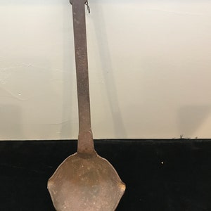 Louche en fer forgé à la main des années 1800