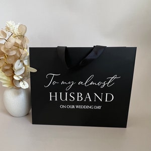 Sac cadeau à mon presque mari | Sac cadeau de mariage | Sac cadeau de mariée | Cadeau pour mari | Cadeau futur mari | Cadeau de mariage matinal