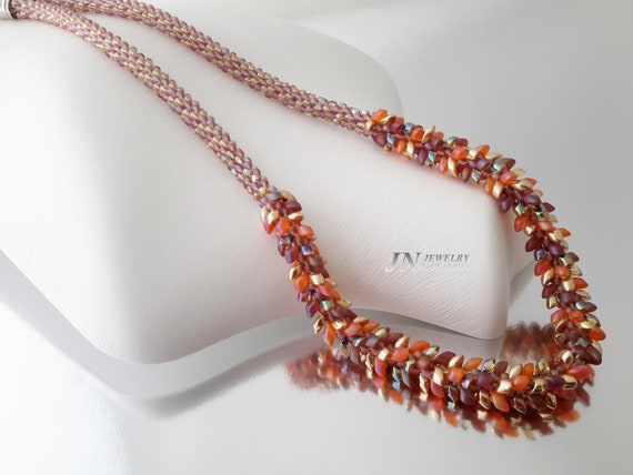 magatama beads