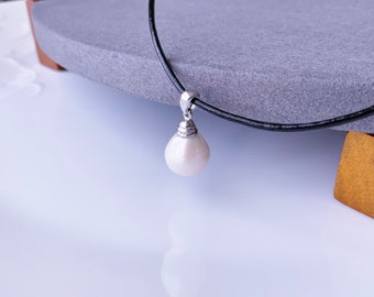 Elegant White Freshwater Pearl Pendant Baroque Freshwater Pearl Pendant Teardrop Pearl Pendant 925 sterling silver Cup pendant Gift For Her