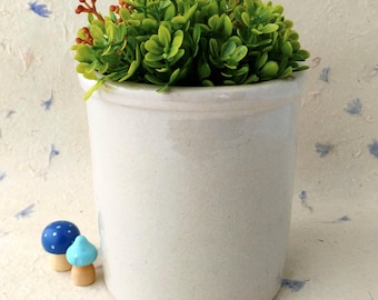 Vintage Robinson Ransbottom Crock 1 Qt High Jar
