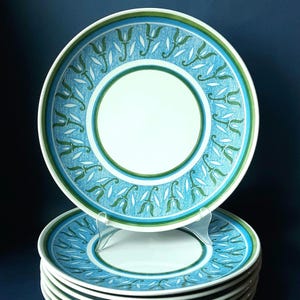 Vintage Royal China Ironstone &#39;Camelot&#39; Dinner Plates