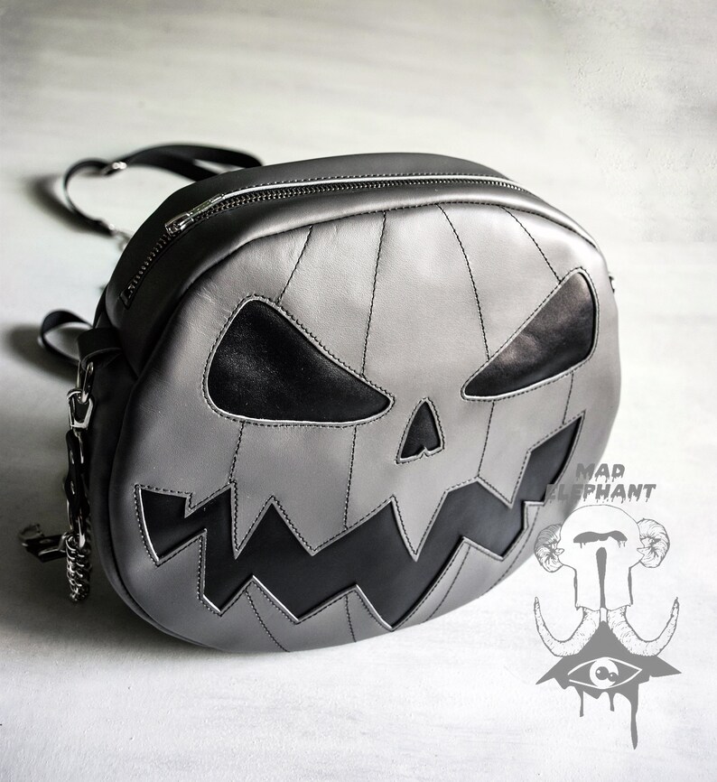 halloween purse pumpkin