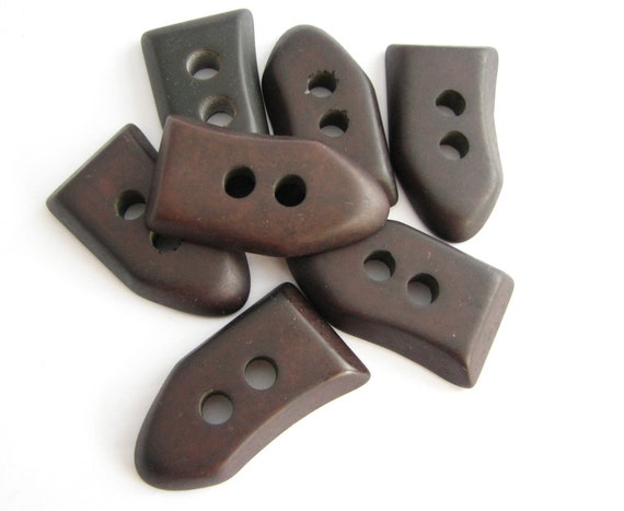 10 x 45mm Large Horn Imitation Toggle Buttons