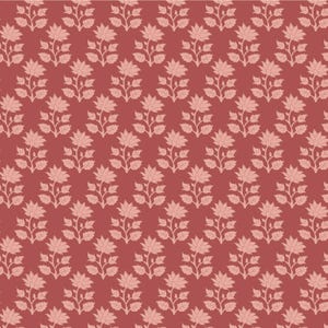 Puede incluir: Patrón repetitivo de elementos florales estilizados en color rosa apagado sobre un fondo marrón rojizo más oscuro. El diseño presenta arreglos simétricos de flores y hojas, creando un efecto decorativo texturizado.