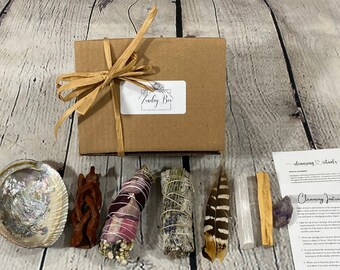 SAGE SMUDGE KIT - Energy Cleansing Ritual Kit, Smudge Stick, Lavender Sage, Smudge Gift Box, Feather, House Cleaning Kit, Dried Flowers Sage