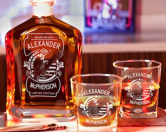 Customized USA Whiskey Decanter Set, Personalized American Eagle & Flag Design, Patriotic Whiskey Gift for Him, Husband, Dad, Proud American