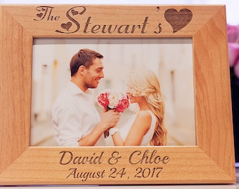 Personalized Alder Wood Picture Frame, Custom Engraved Family Gift for 5x7 Pictures, Custom Engraved Family Photo Frame for Anniversary