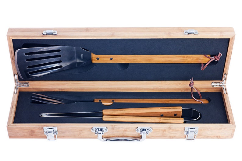 Personalized BBQ Gift Set, Grilling Tool Set, Engraved Barbeque box for Fathers Day, Chefs Gift, Grill Master, Corporate, Wedding, Birthday Without Engraving