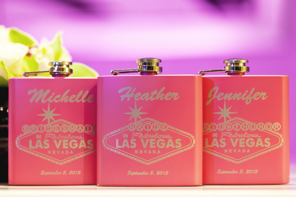 Personalized Bridesmaid Flask -Las Vegas Design, Customized Wedding F…