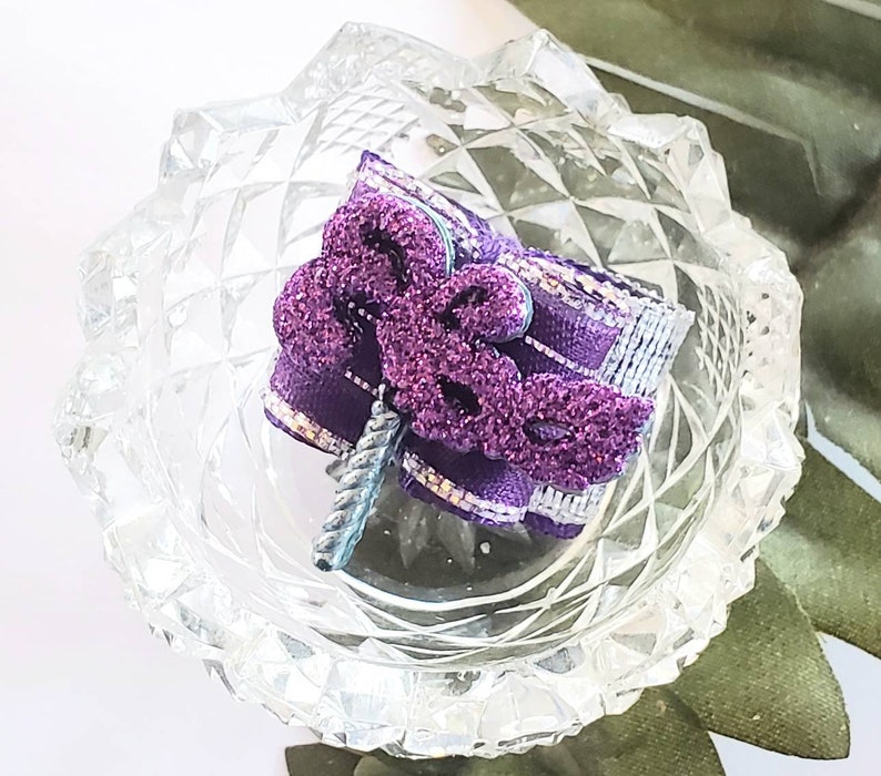 shih tzu top knot accessories