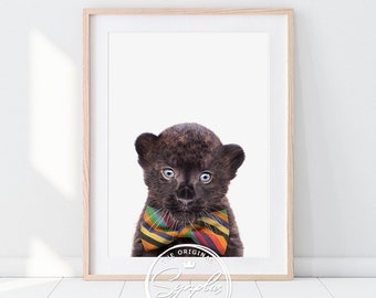 Baby Panther With Bow Tie Print, Baby Animals Muszki, Dekoracje do pokoju dziecięcego, Sztuka ścienna do pokoju dziecięcego dla chłopców, Sztuka do pokoju dziecięcego, Prezent, Synplus Printable Art