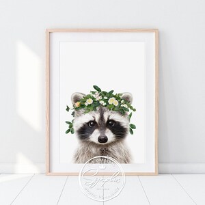 Baby Waschbär Druck, Baby Tiere mit Blumenkrone, Wald Kinderzimmer Dekor, Kinderzimmer Wandkunst, Mädchenzimmer Kunstdrucke, druckbare Kunst, Synplus