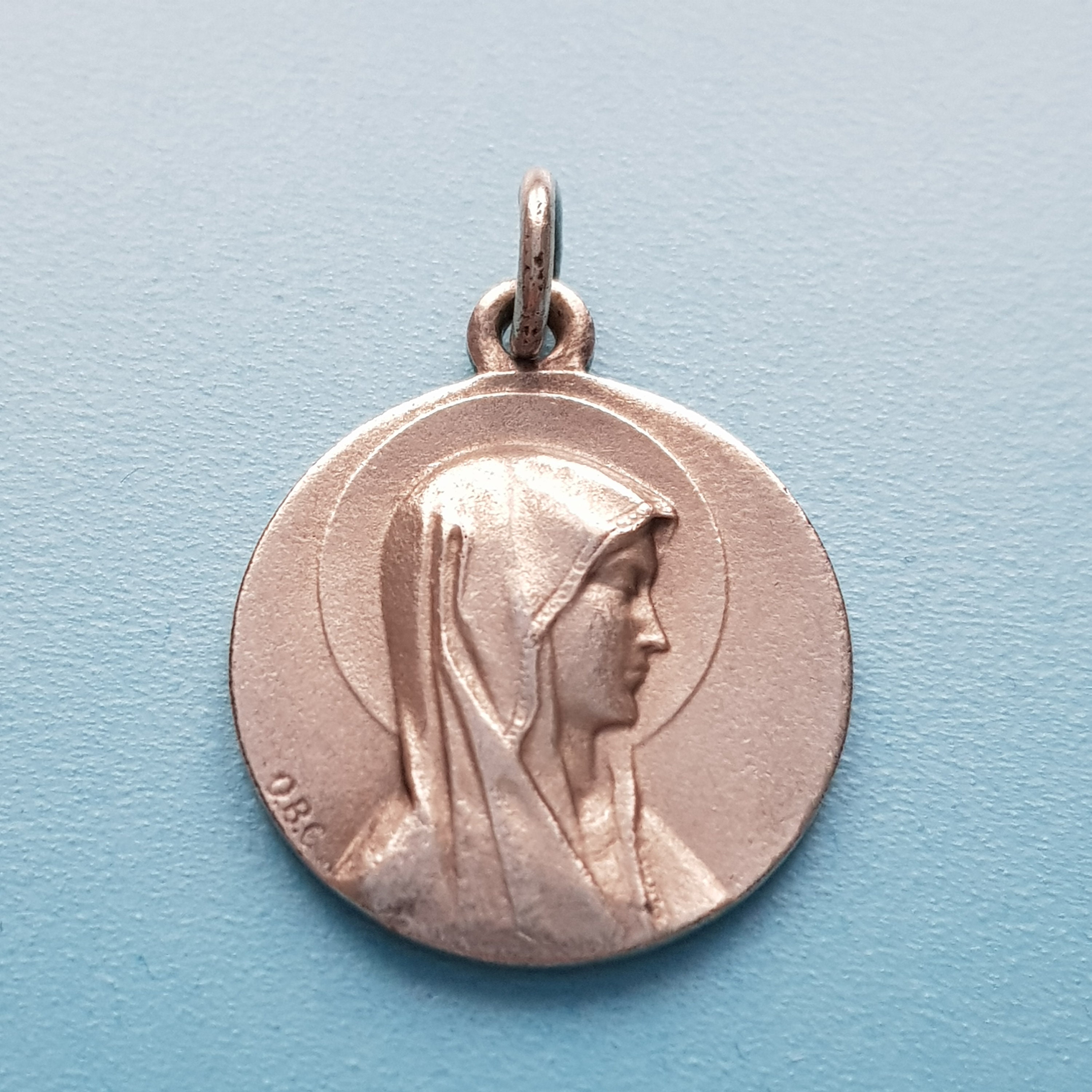Pendentif Vintage Médaille de La Sainte Vierge Marie, Charme Lourdes Signé Obc