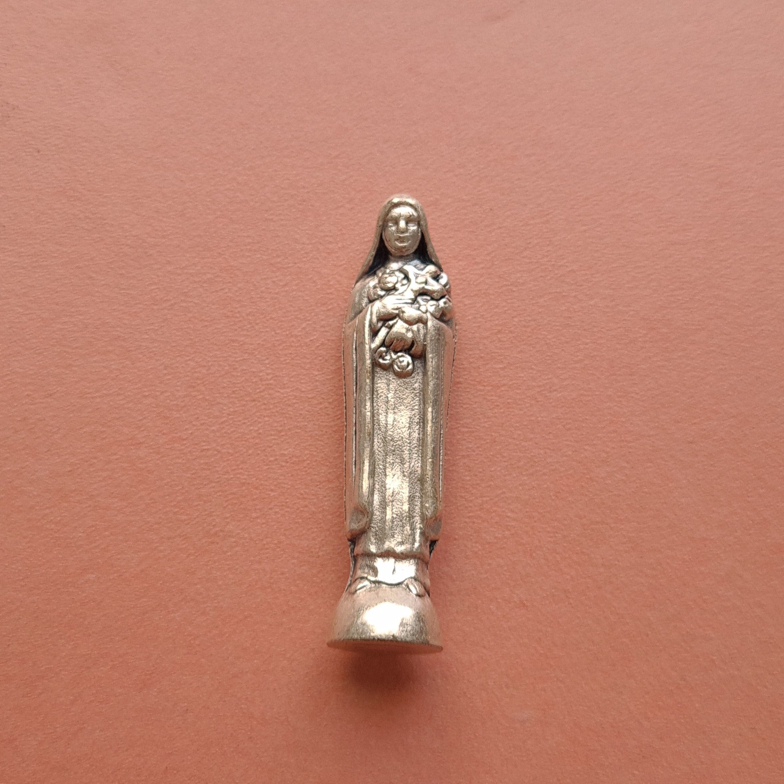 Petite Statue Miniature de Sainte Thérèse Lisieux, Poche