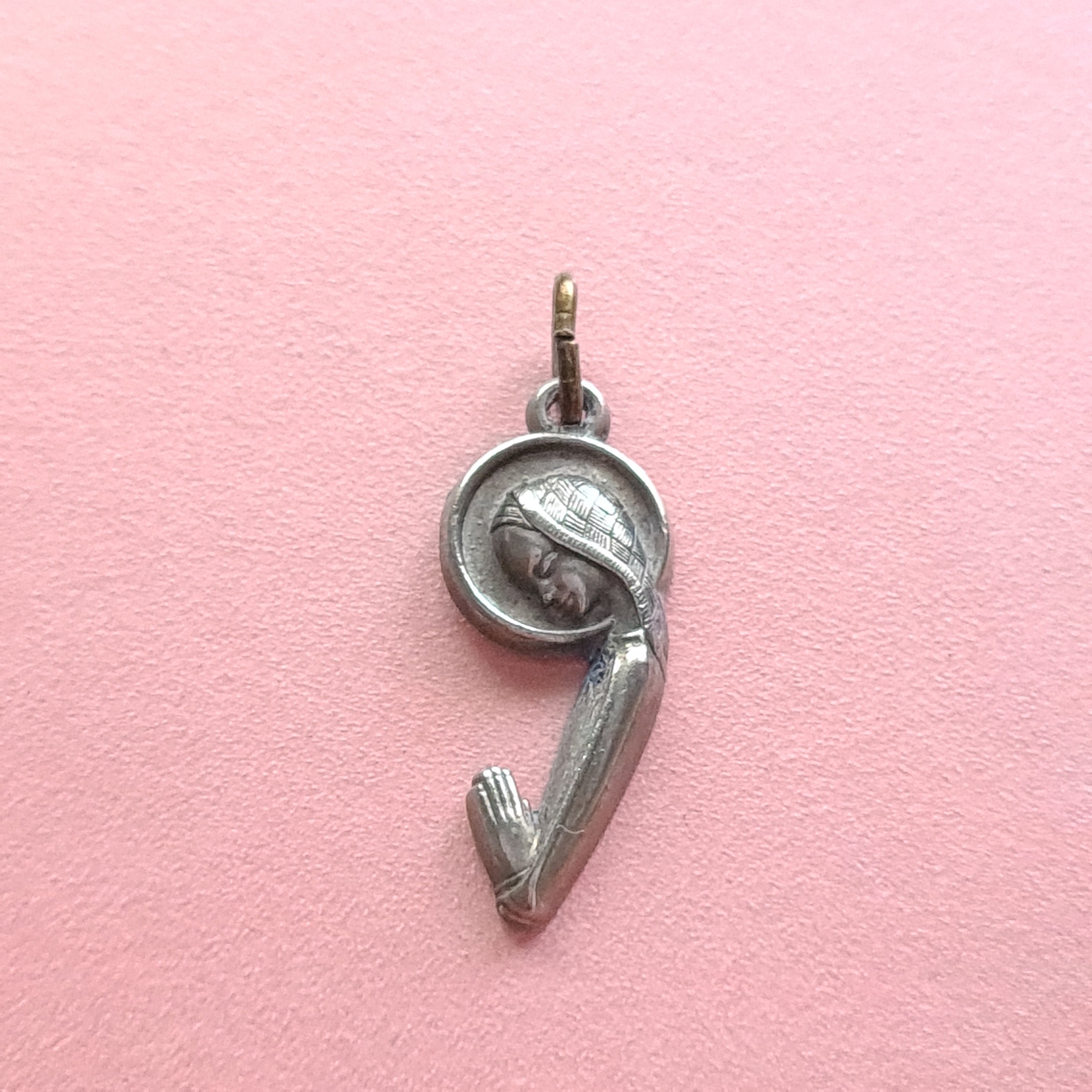 Pendentif Médaille Sainte Vierge Marie, Bijoux Religieux