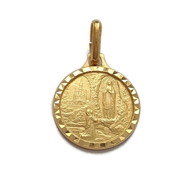Pendentif Médaille Sainte Vierge Marie, Ton d'or, Charme de Lourdes