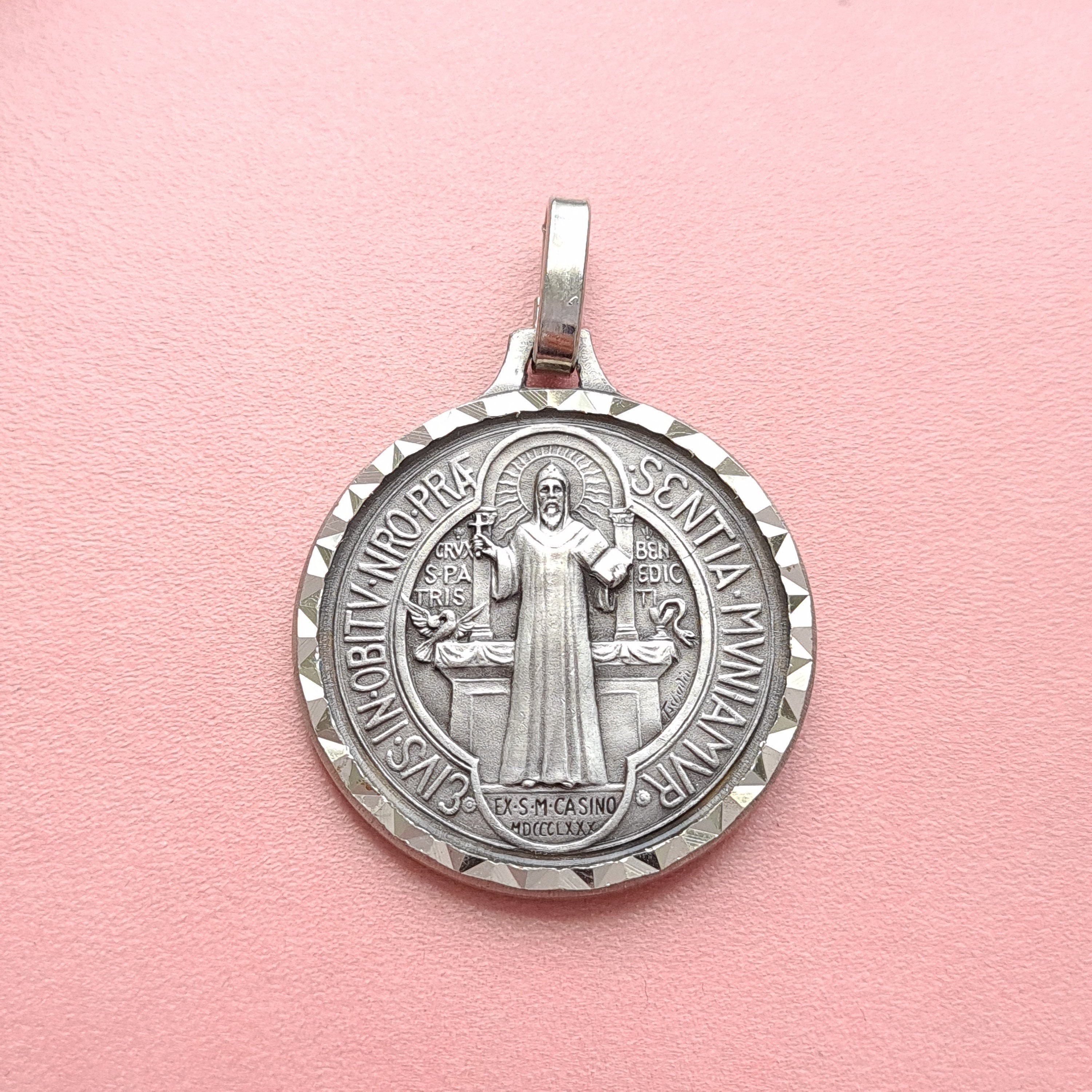 Grand Pendentif de Médaille Rue Benedict et St Christopher