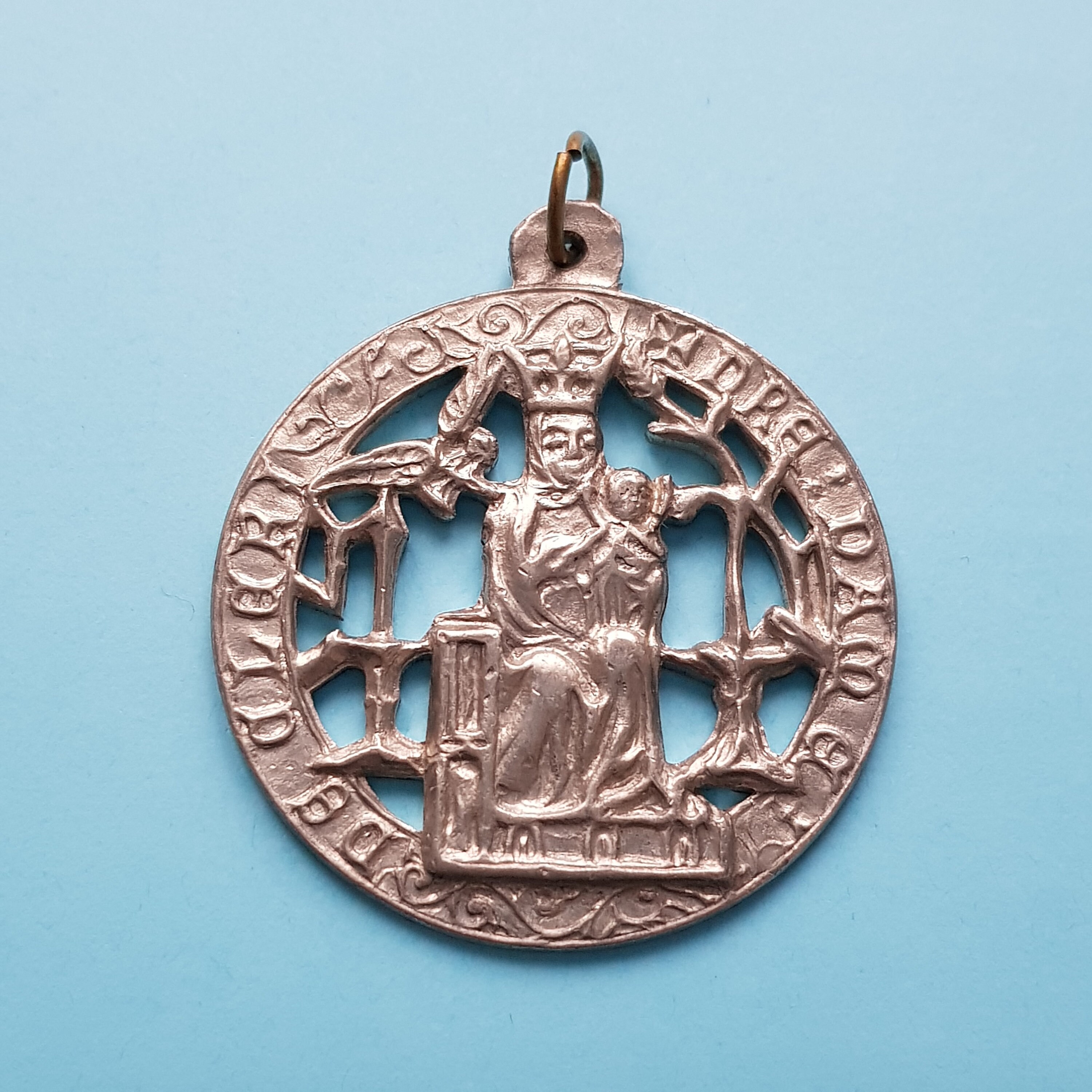 Grand Pendentif de Médaille Notre Dame Clery