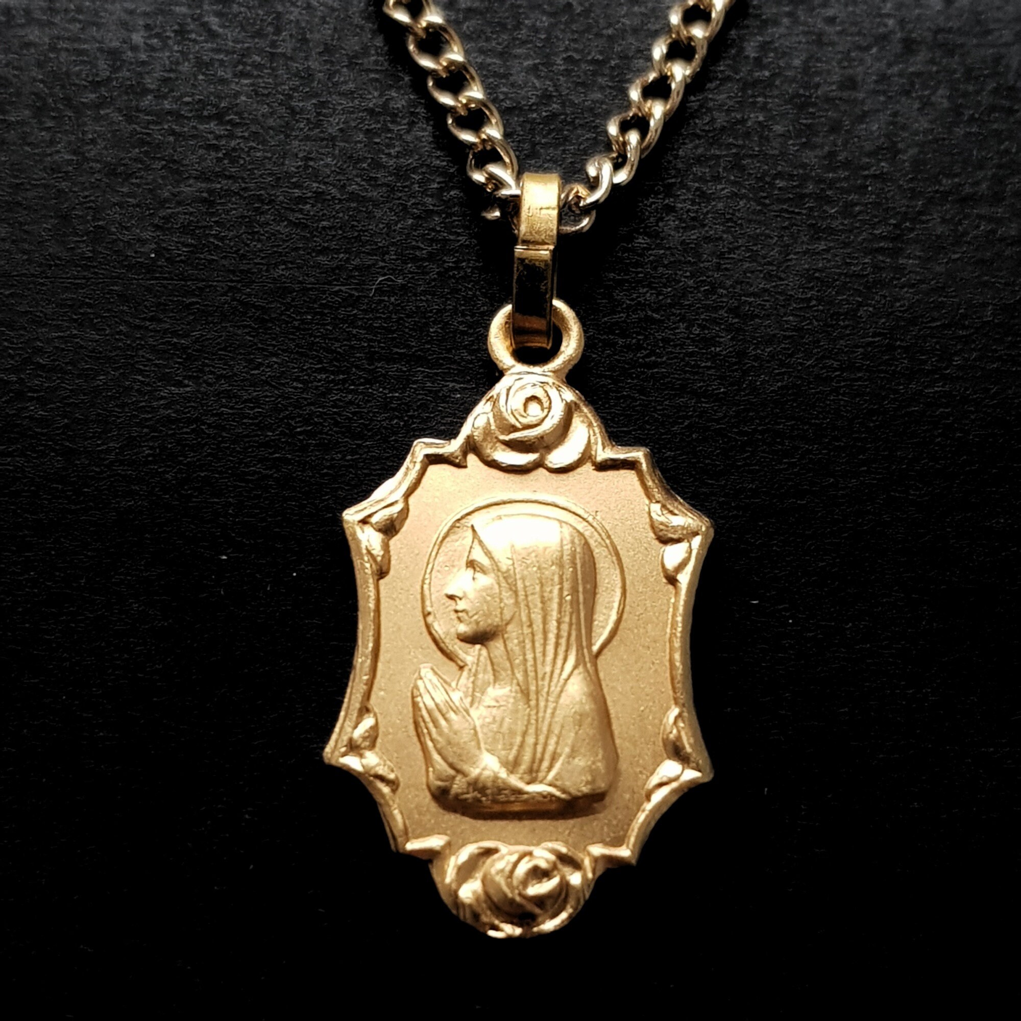 Collier Vintage Médaille de La Sainte Vierge Marie