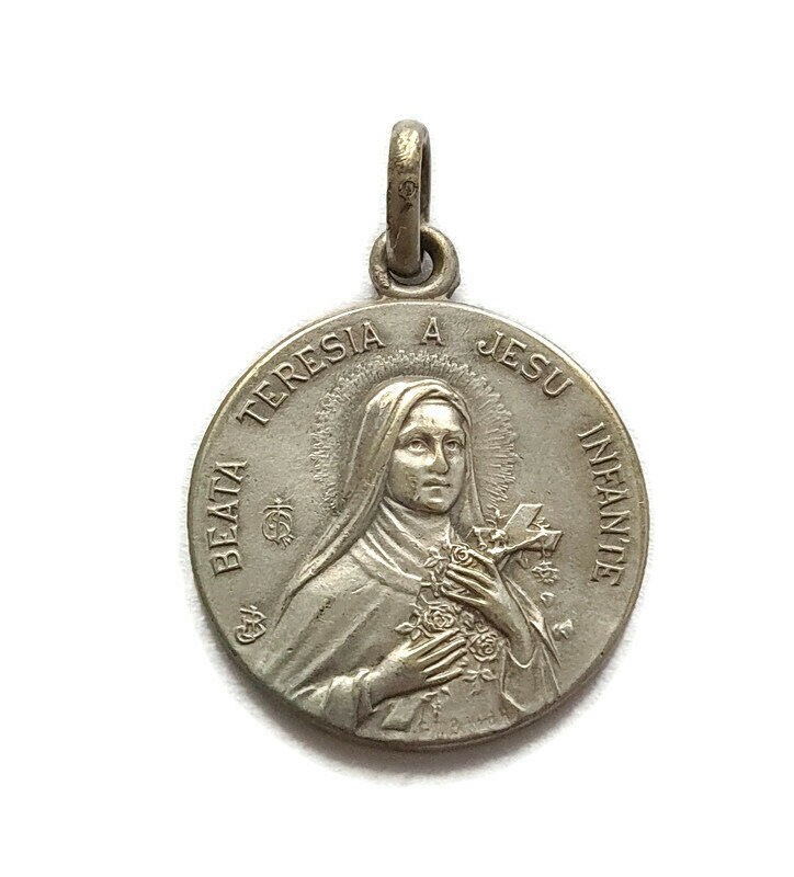 Grande Médaille Antique de Sainte Thérèse Lisieux