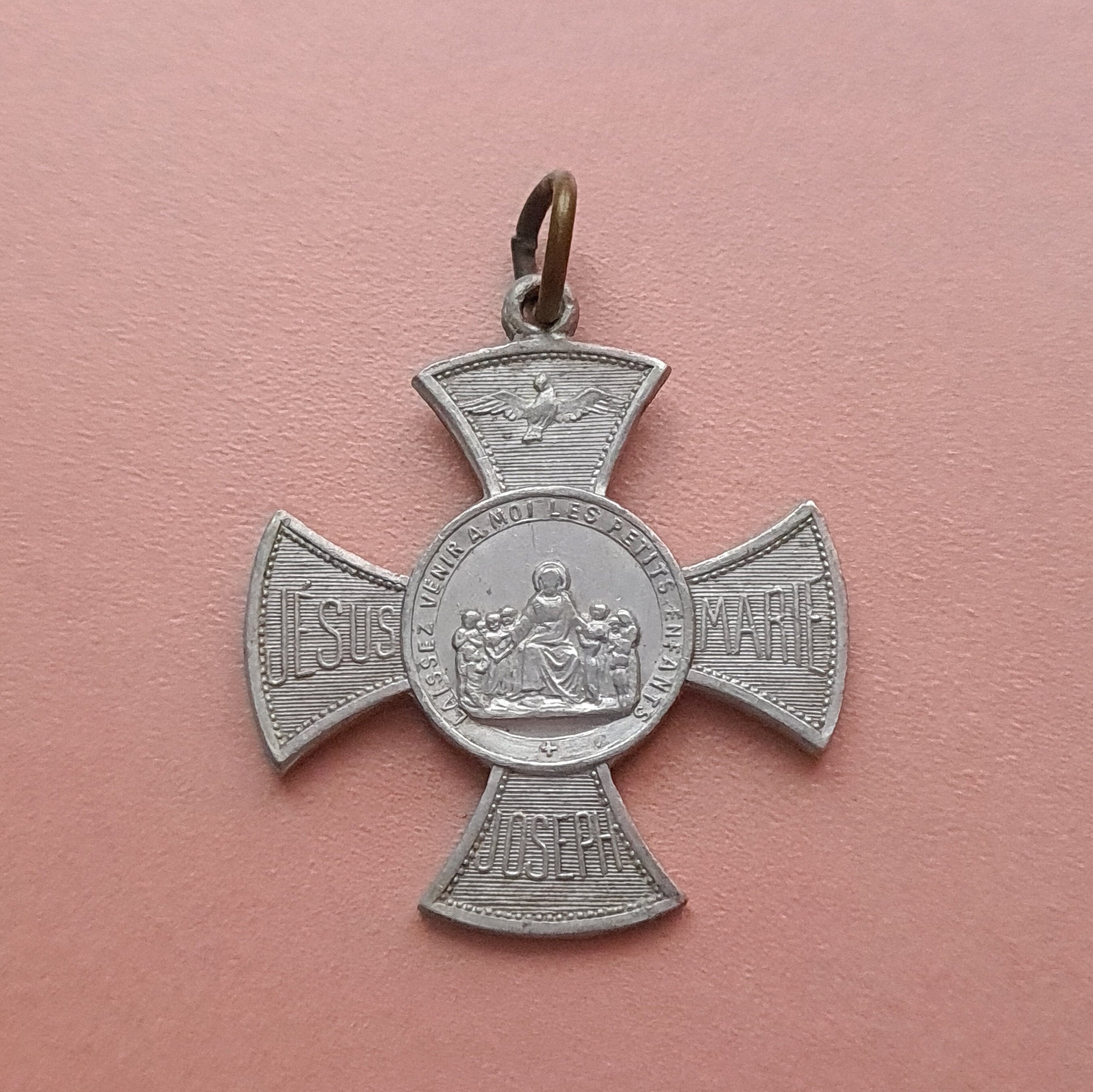 Jésus Antique, Marie, Joseph et Saint-Esprit Pendentif en Croix Aluminium, Deus, Lux, Lex, Croix de 