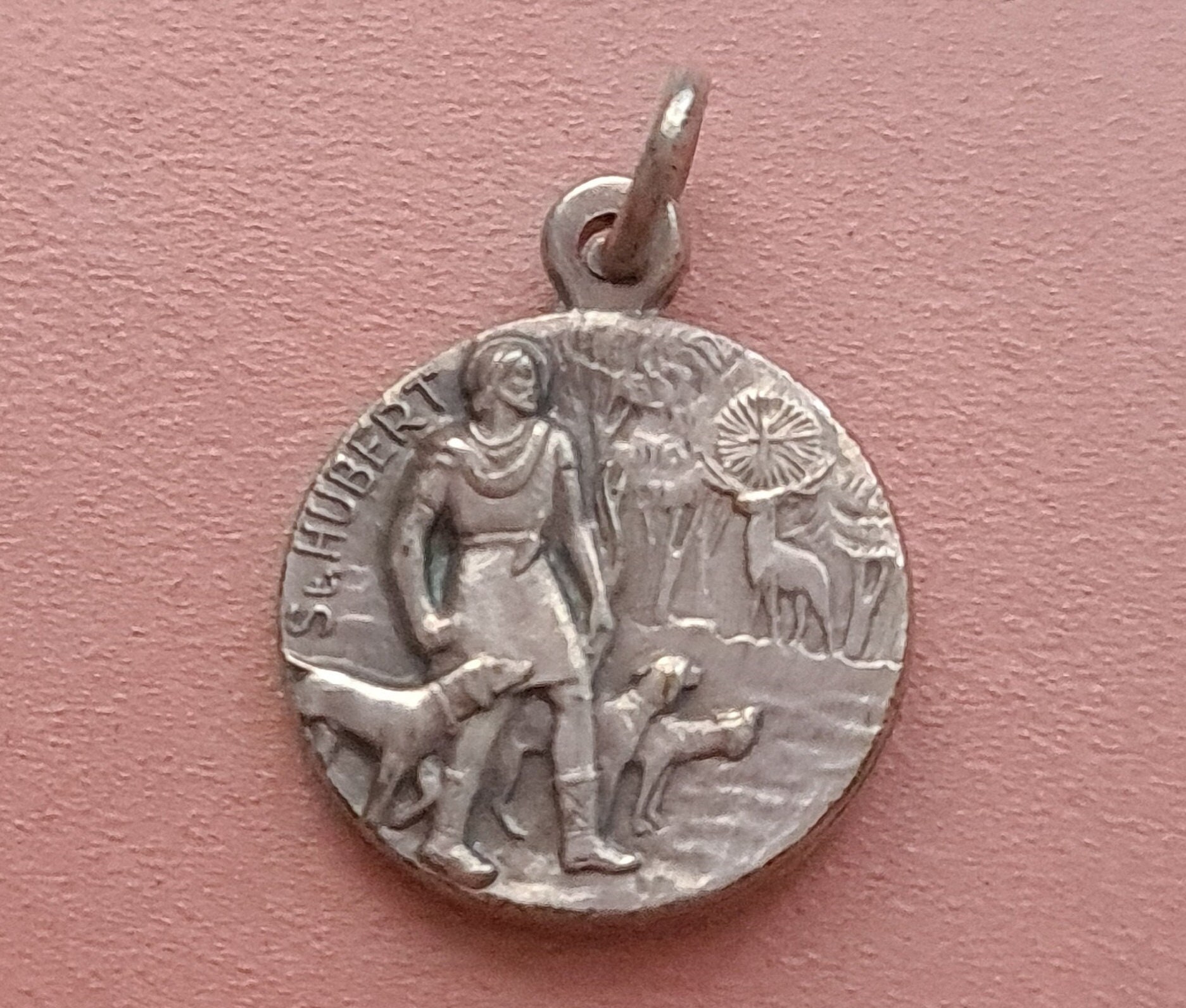 Pendentif Médaille St Hubert & Benedict, Collier de Charme Hubert, Benedict