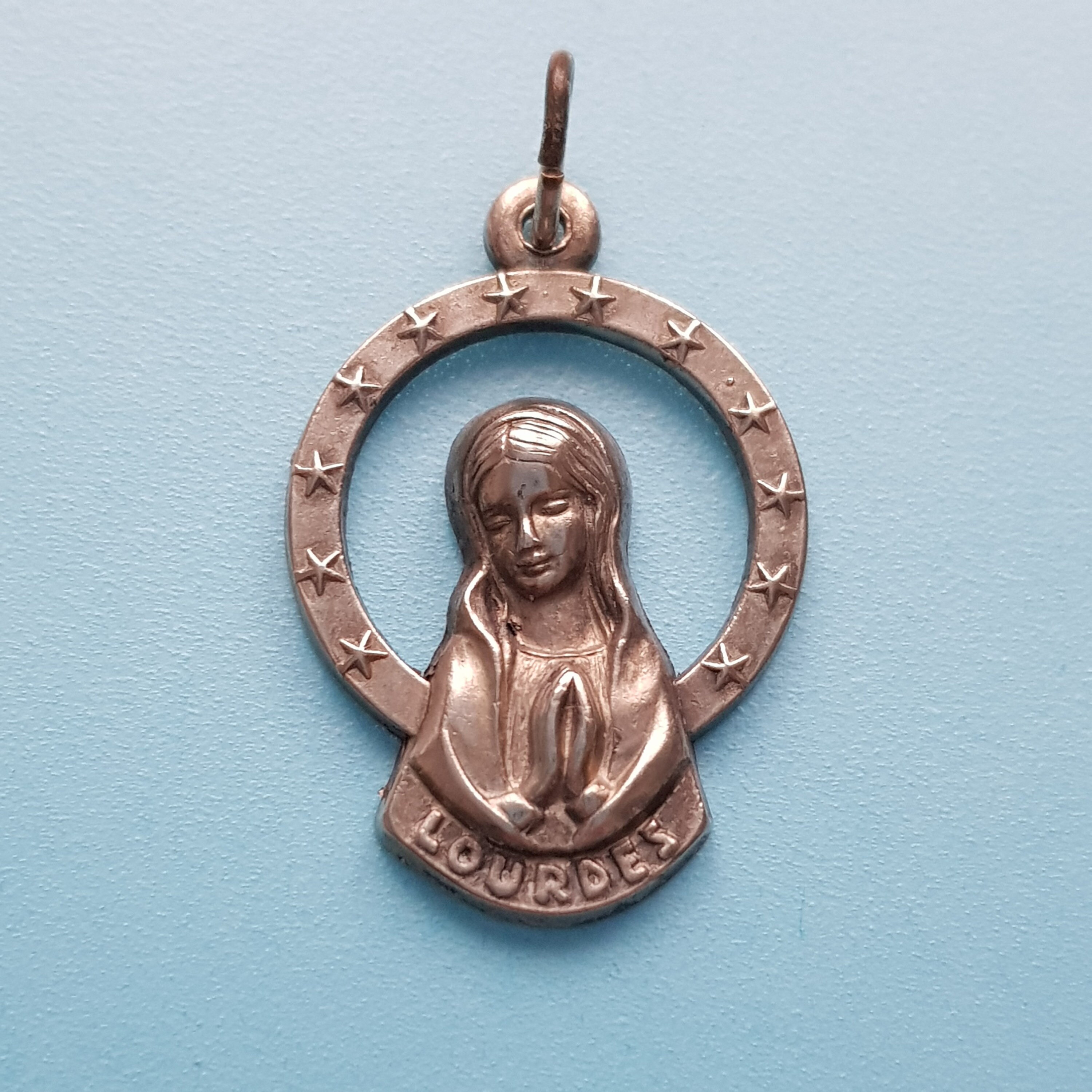 Pendentif Vintage Médaille de La Sainte Vierge Marie, Souvenir Lourdes