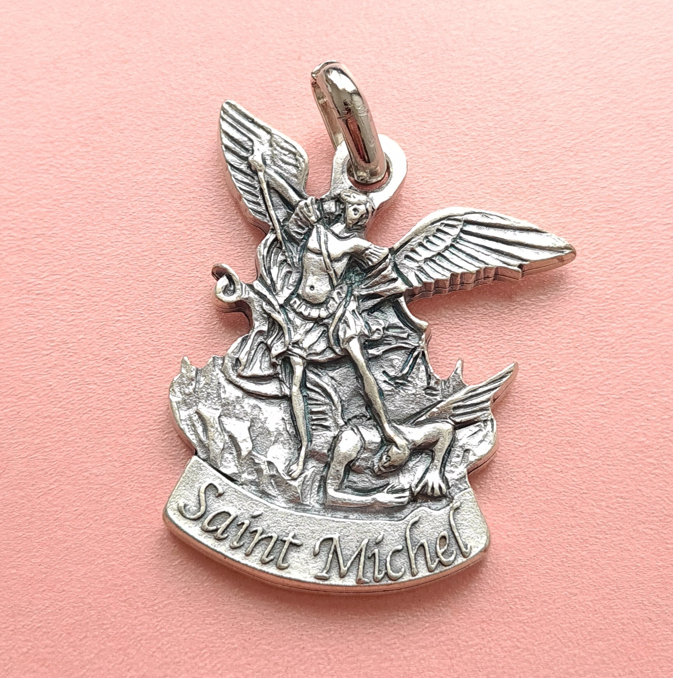 Grand Pendentif Religieux Catholique de La Médaille Saint-Michel Archange
