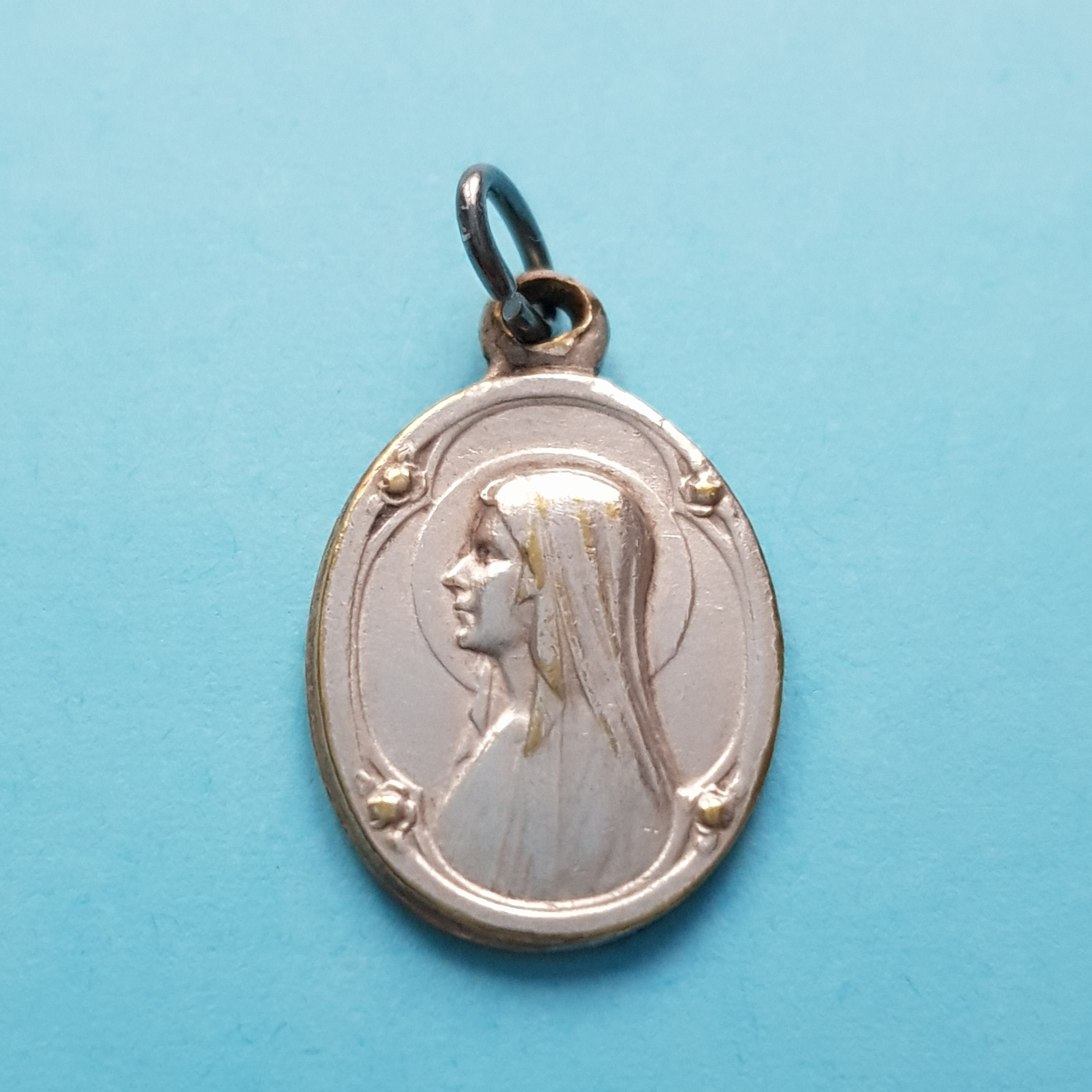 Pendentif Vintage Médaille de La Sainte Vierge Marie, Charme Lourdes