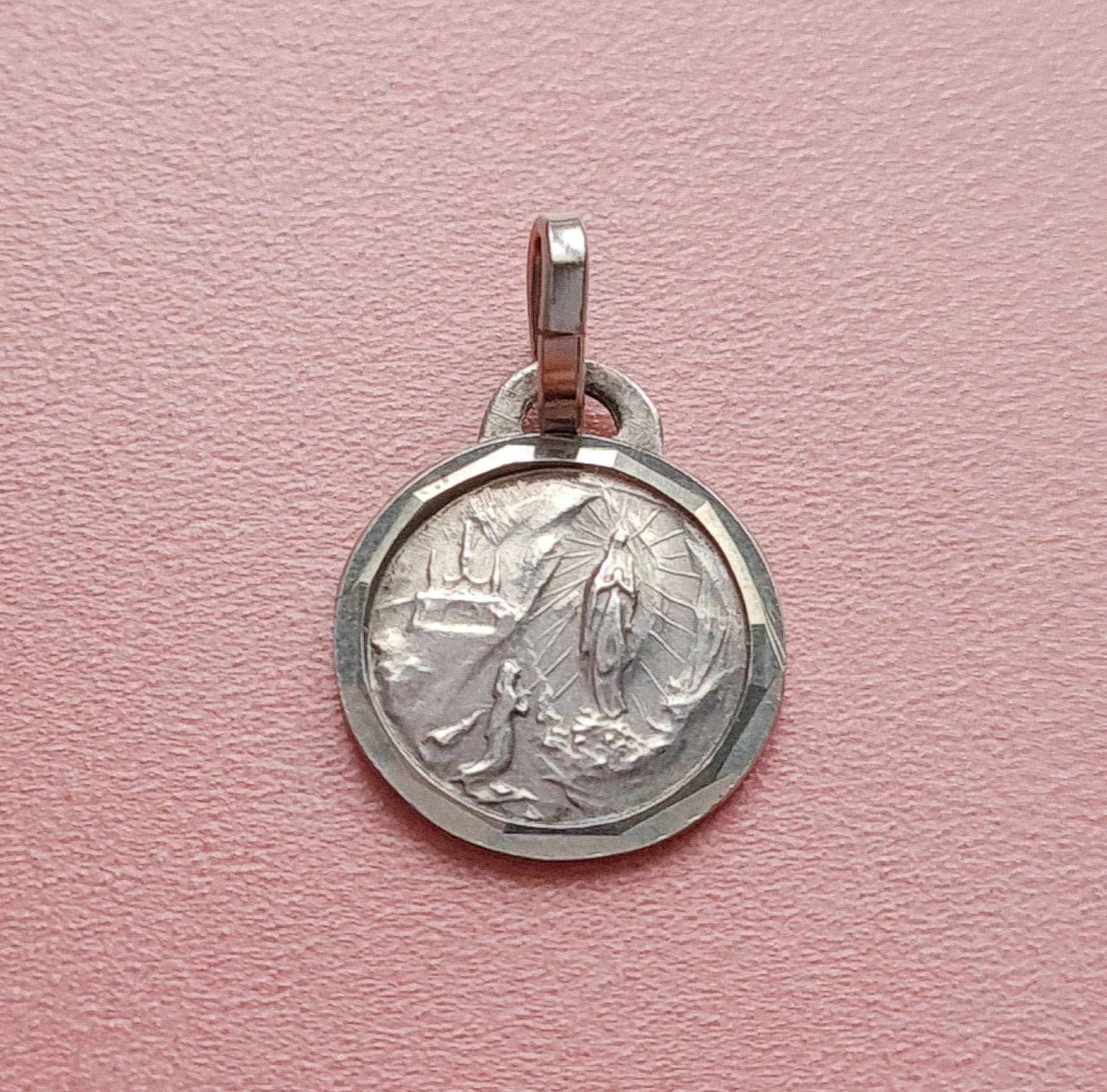 Notre Dame de Lourdes, Pendentif Médaille Sainte-Marie, Charme Notre-Dame Lourdes